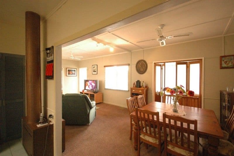 304 Bridge Street, NEWTOWN QLD 4350, Newtown - Thumbnail 4