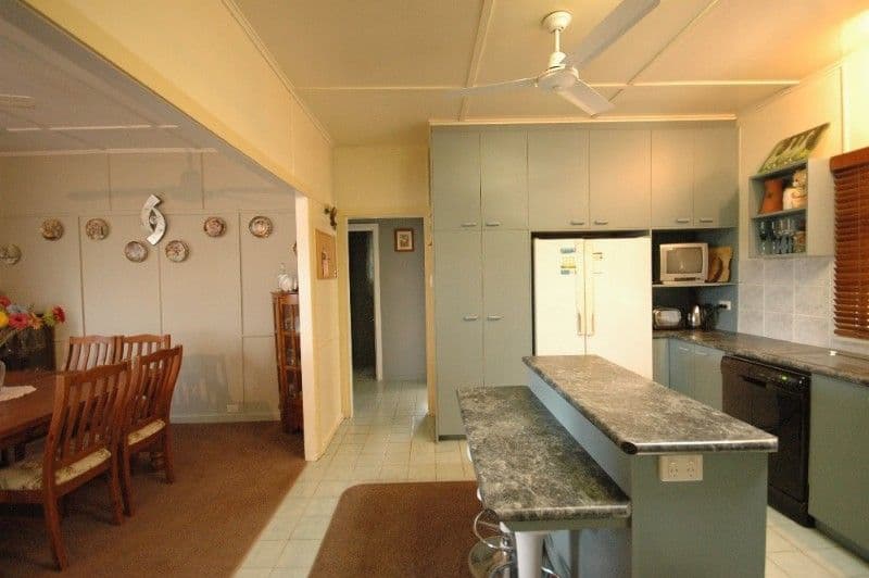 304 Bridge Street, NEWTOWN QLD 4350, Newtown - Thumbnail 6