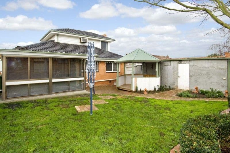 11  Regis Court, WATSONIA VIC 3087, Watsonia - Thumbnail 6