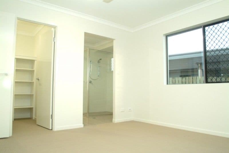 12 Rosemoor Court, GLENELLA QLD 4740, Glenella - Thumbnail 7