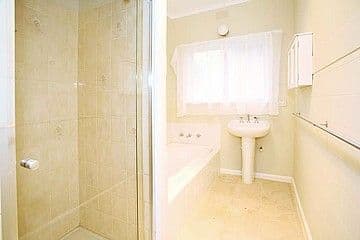 13 Harrison Street, BOX HILL NORTH VIC 3129, Box Hill North - Thumbnail 3