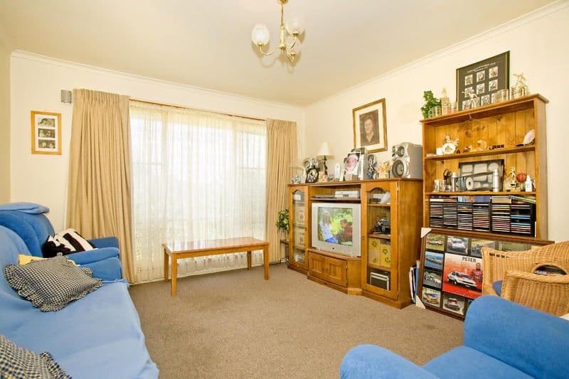 16 Winstanley Road, EAST GEELONG VIC 3219, East Geelong - Thumbnail 3