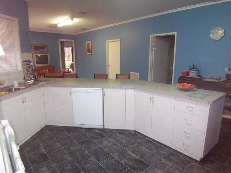 10 Maxwell Drive, GOLDEN SQUARE VIC 3555, Golden Square - Thumbnail 4