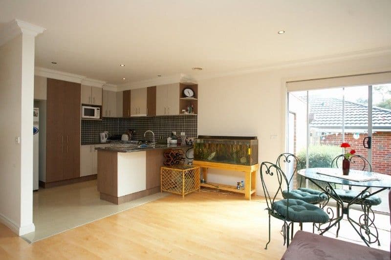 11 Richards Avenue, WATSONIA VIC 3087, Watsonia - Thumbnail 5