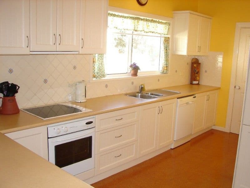 45 Auburn Street, SUTHERLAND NSW 2232, Sutherland - Thumbnail 3