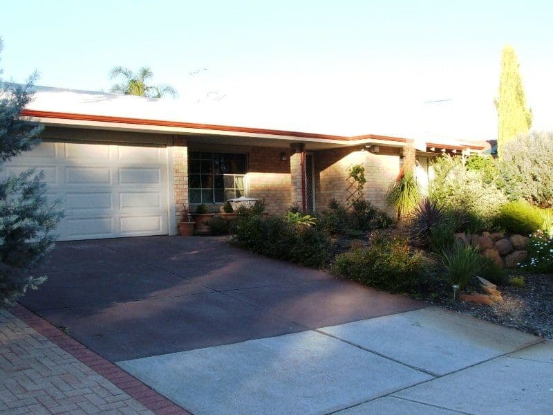 15 Dundee Street, LEEMING WA 6149, Leeming - Image 1
