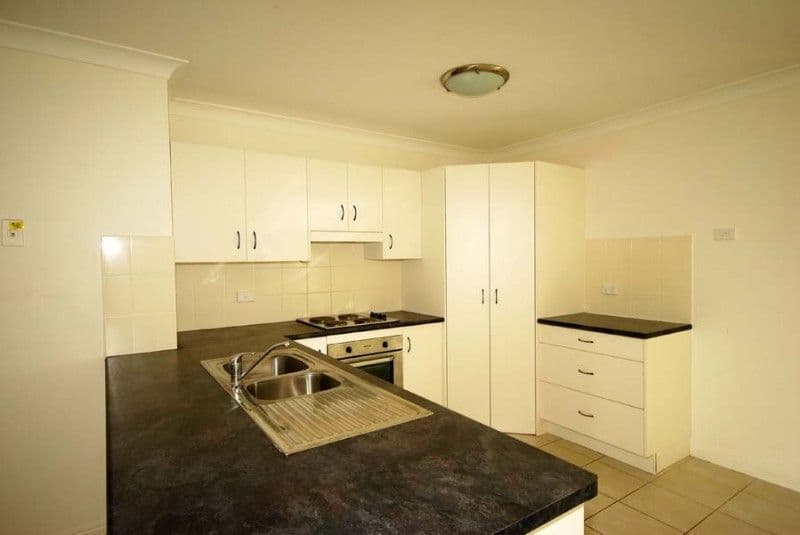 77 Swordfish Avenue, YEPPOON QLD 4703, Yeppoon - Thumbnail 3