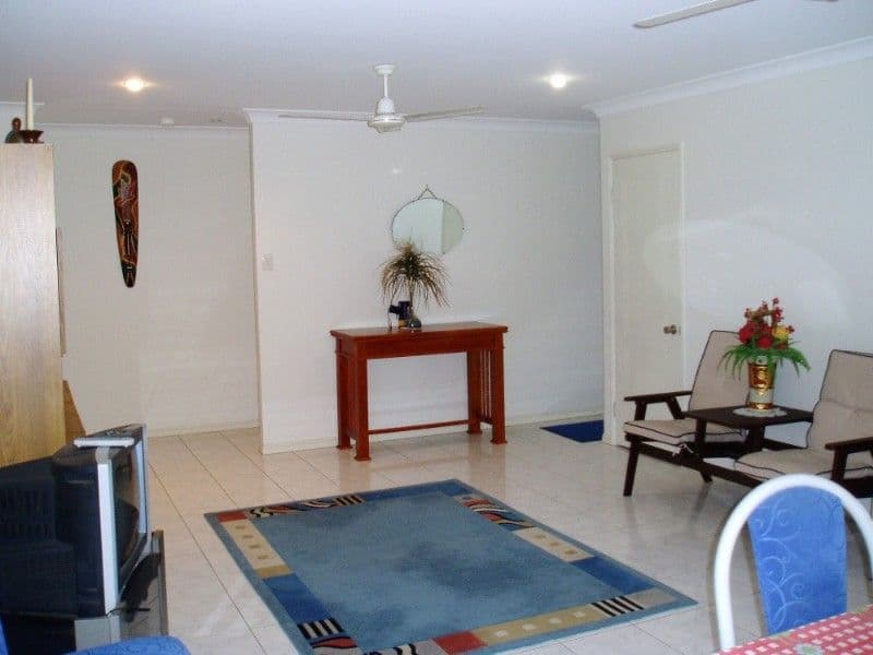 7 Shellcove Court, BLACKS BEACH QLD 4740, Blacks Beach - Thumbnail 3