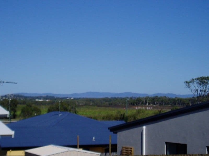 7 Shellcove Court, BLACKS BEACH QLD 4740, Blacks Beach - Thumbnail 7