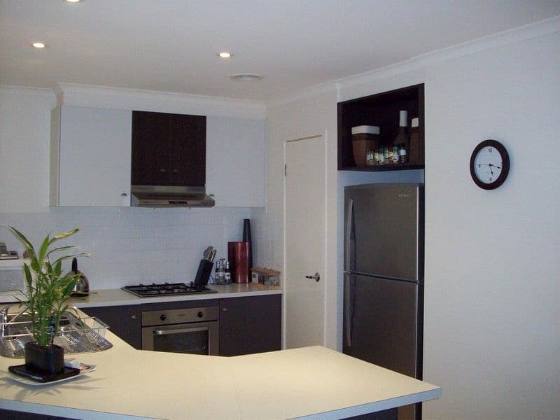 11 Westmill Vista, MELTON VIC 3337, Melton - Thumbnail 2