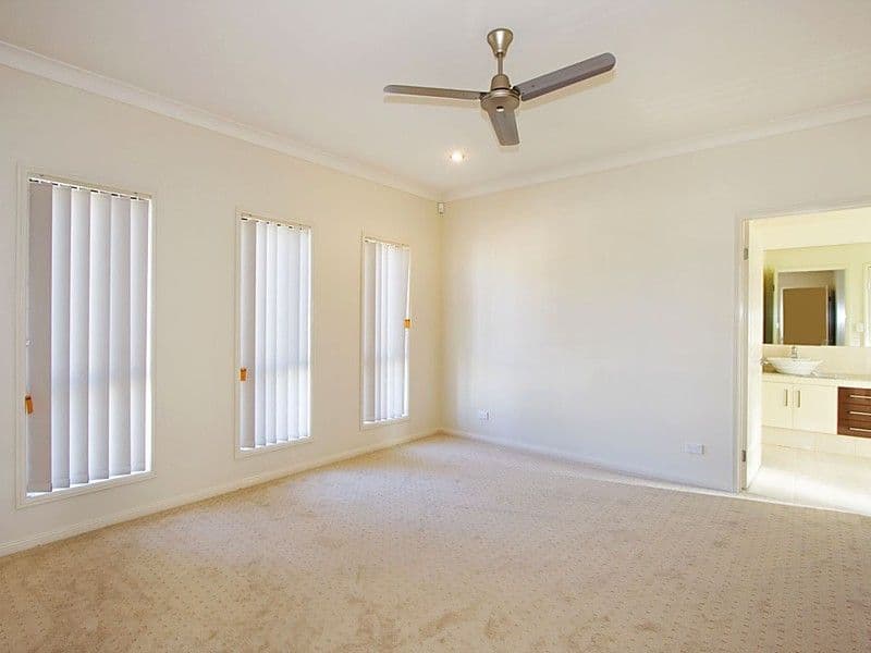 38 Kingsford Drive, UPPER COOMERA QLD 4209, Upper Coomera - Thumbnail 6