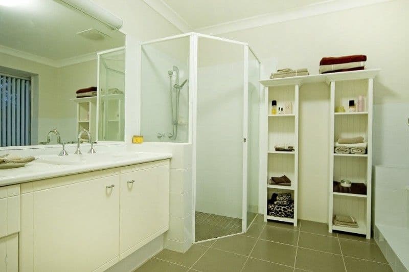 8 White City Drive, OXENFORD QLD 4210, Oxenford - Thumbnail 8