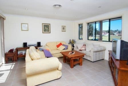 23 Banks Street, MAYS HILL NSW 2145, Mays Hill - Thumbnail 2