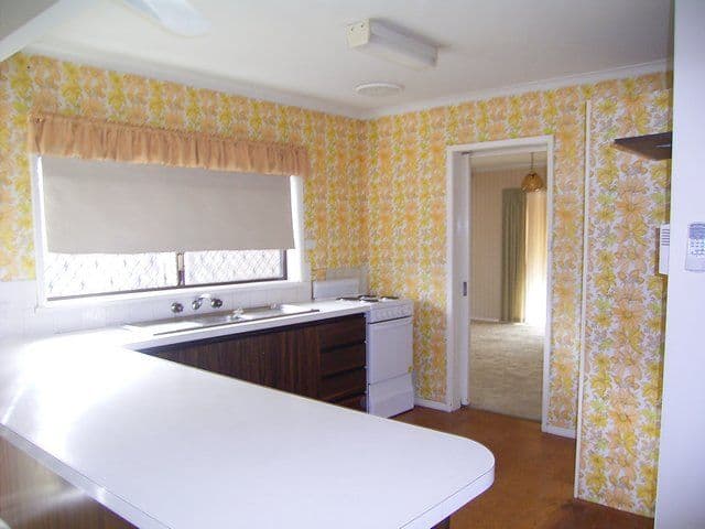 383 Dale Crescent, LAVINGTON NSW 2641, Lavington - Thumbnail 2
