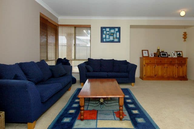 17 Troon Place, WESTFIELD WA 6111, Westfield - Thumbnail 3