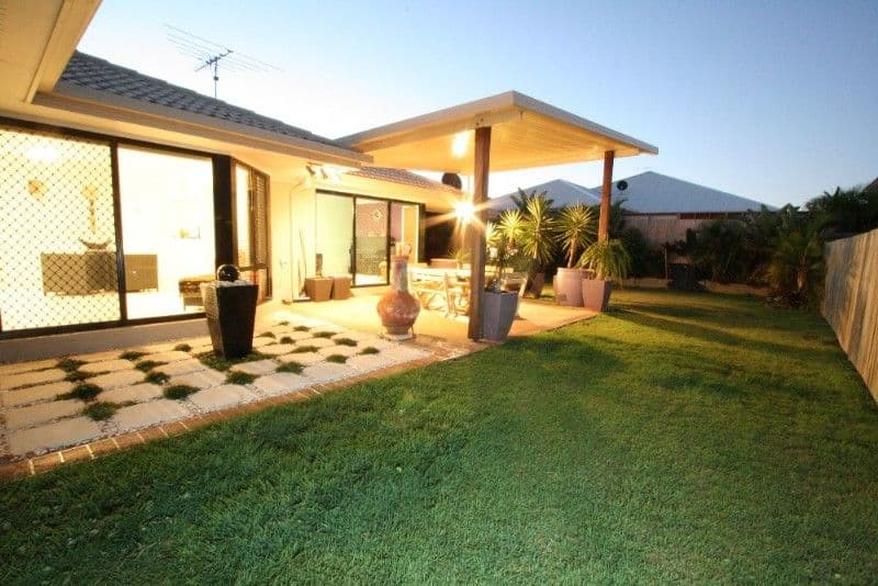 12 Lind Street, THORNLANDS QLD 4164, Thornlands - Thumbnail 2