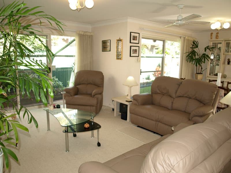 42 Banksia Circuit, FOREST LAKE QLD 4078, Forest Lake - Thumbnail 2