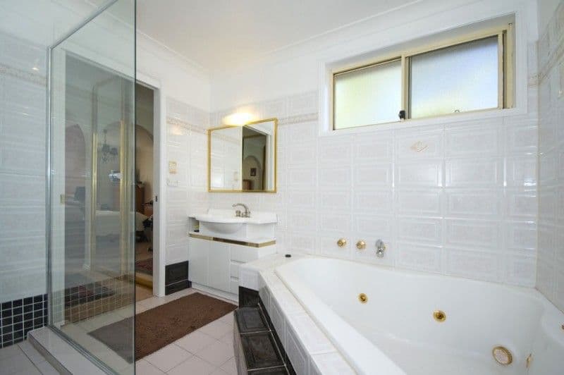 63 Bantry Bay Road, FRENCHS FOREST NSW 2086, Frenchs Forest - Thumbnail 8