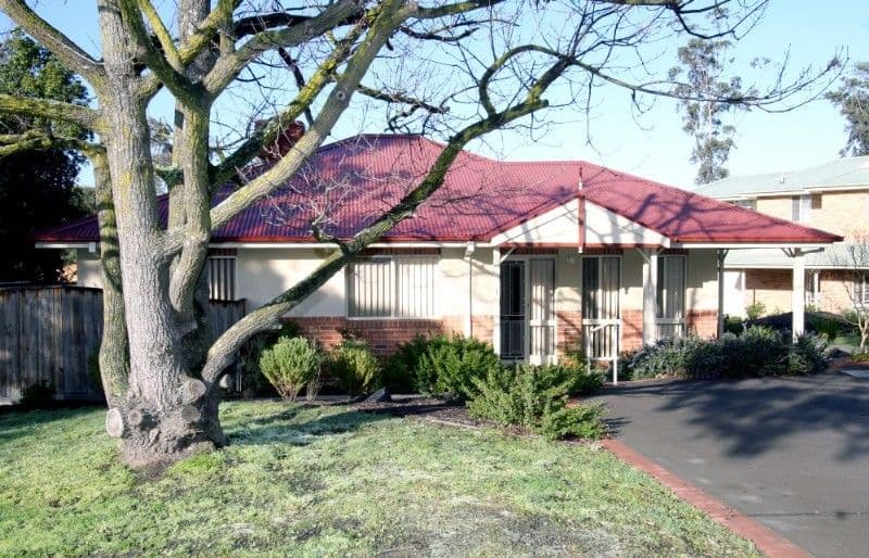 110 St Helena Road, GREENSBOROUGH VIC 3088, Greensborough - Image 1