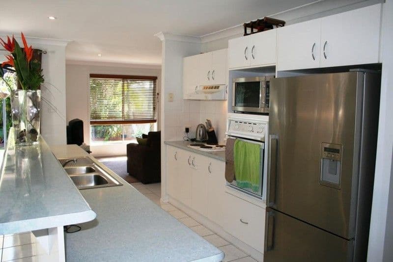 8 Islay Court, MERRIMAC QLD 4226, Merrimac - Thumbnail 2