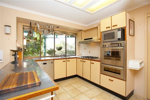 19 Tingward Street, THE GAP QLD 4061, The Gap - Thumbnail 6