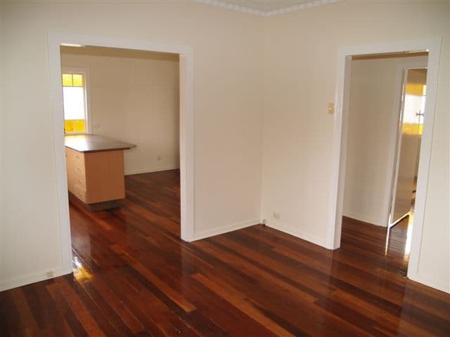 110 Cochrane Street, GATTON QLD 4343, Gatton - Thumbnail 4