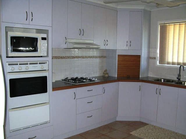 13 Kristy Crescent, EIMEO QLD 4740, Eimeo - Thumbnail 2