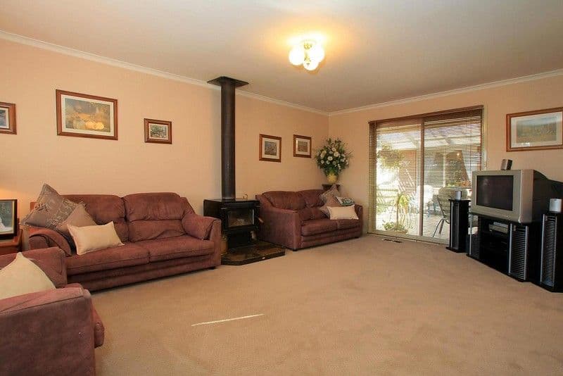 3 Loxton Avenue, WANTIRNA SOUTH VIC 3152, Wantirna South - Thumbnail 8