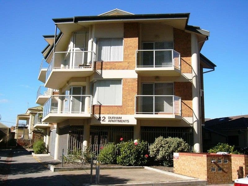 2/42 Durham Street, GLENELG SA 5045, Glenelg - Image 1
