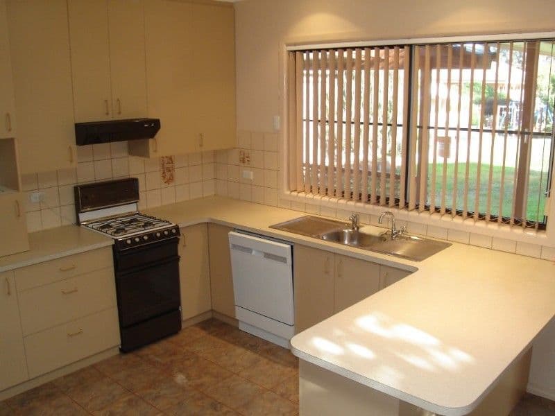 86 Victoria Street, ROCHESTER VIC 3561, Rochester - Thumbnail 3