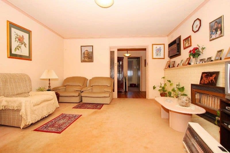 4 Murragong Avenue, BUNDOORA VIC 3083, Bundoora - Thumbnail 2