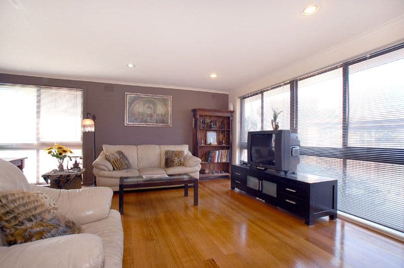 47 Ealing Crescent, SPRINGVALE SOUTH VIC 3172, Springvale South - Thumbnail 2