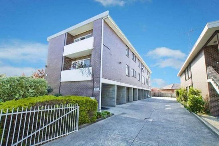 4 Roberts Street, NOBLE PARK VIC 3174, Noble Park - Image 1