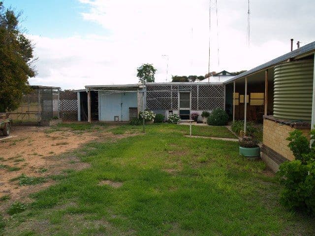 12990 Sturt Highway, WAIKERIE SA 5330, Waikerie - Thumbnail 8