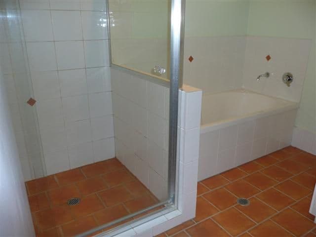 8 Joachim Street, HOLLAND PARK WEST QLD 4121, Holland Park West - Thumbnail 7