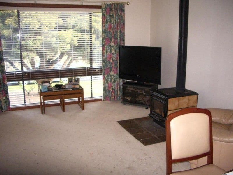 1 Melvyn Street, BORDERTOWN SA 5268, Bordertown - Thumbnail 2