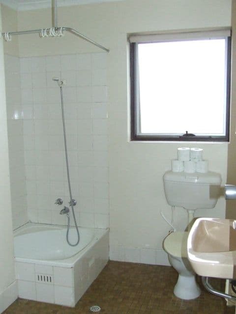 10-194 Seaview Road, HENLEY BEACH SA 5022, Henley Beach - Thumbnail 3