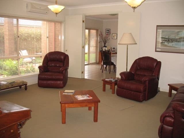 25 Lockett Drive, WARRNAMBOOL VIC 3280, Warrnambool - Thumbnail 2