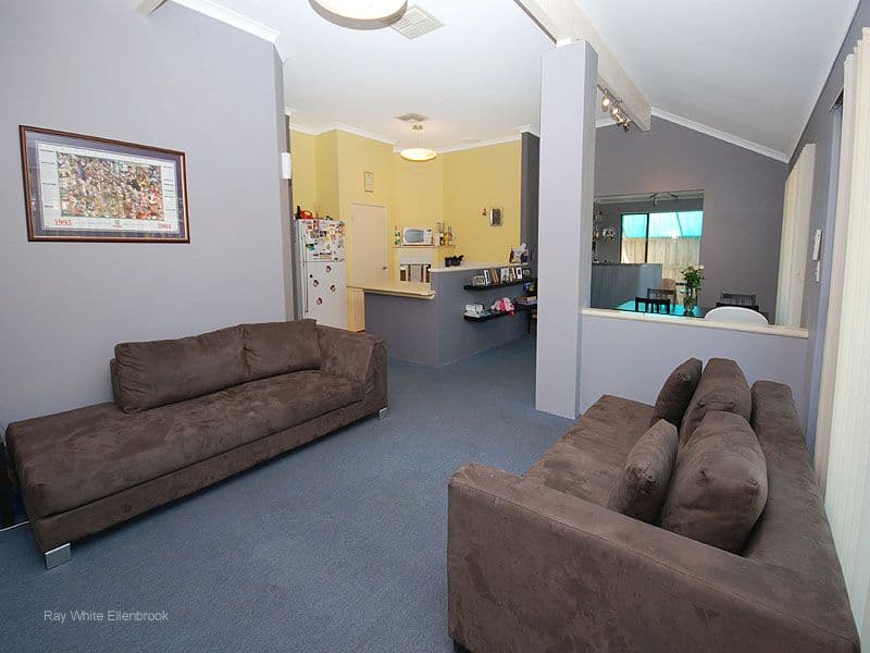 8 Mirimas Court, ELLENBROOK WA 6069, Ellenbrook - Thumbnail 5