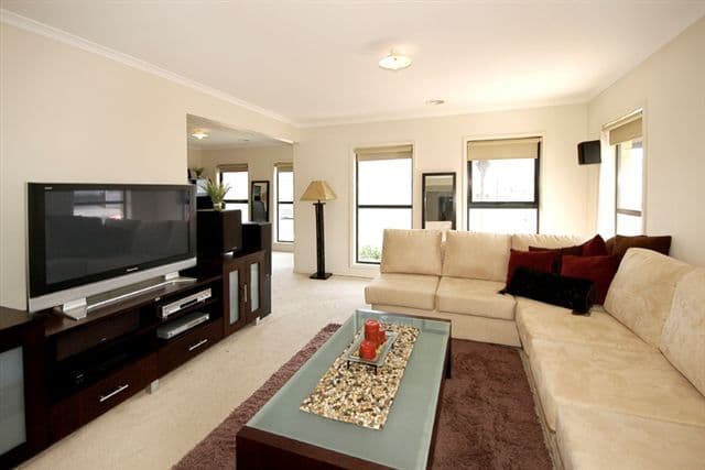 18 Mittagong Rise, CRAIGIEBURN VIC 3064, Craigieburn - Thumbnail 4