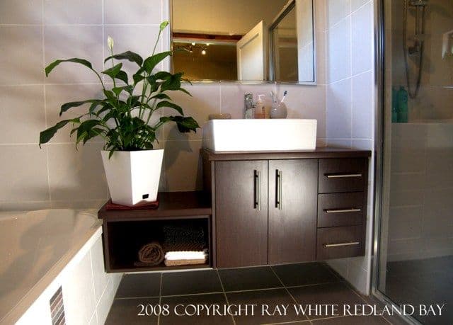 6  Oakland Avenue, REDLAND BAY QLD 4165, Redland Bay - Thumbnail 5