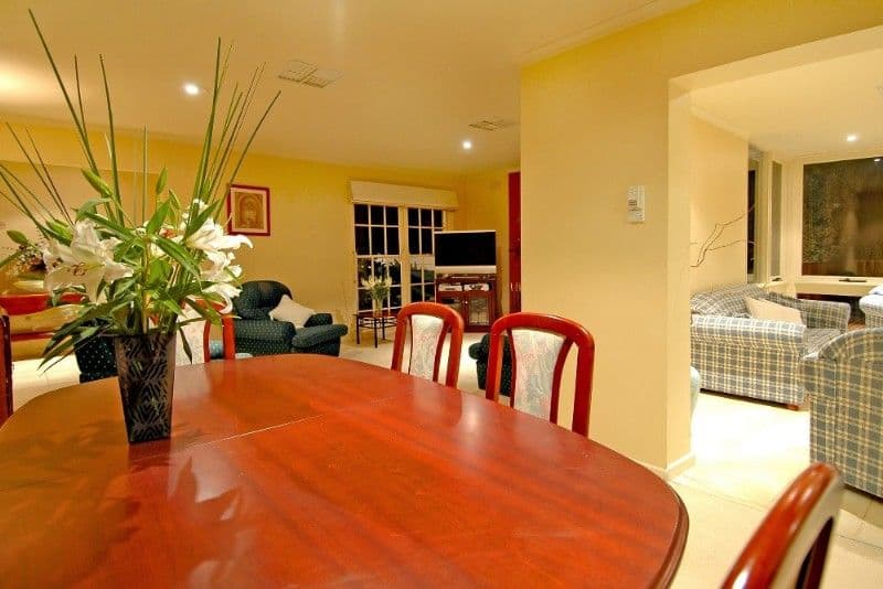 4 Yatama Court, GREENSBOROUGH VIC 3088, Greensborough - Thumbnail 6