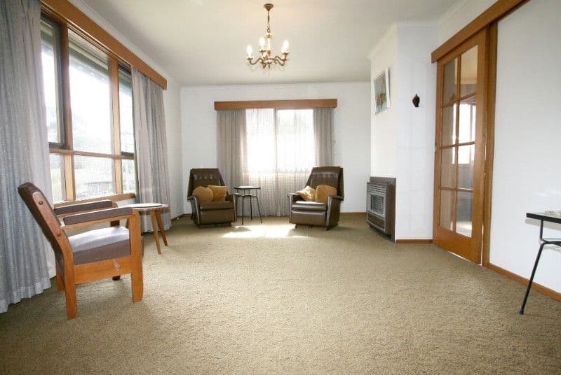77 Graham Road, VIEWBANK VIC 3084, Viewbank - Thumbnail 4