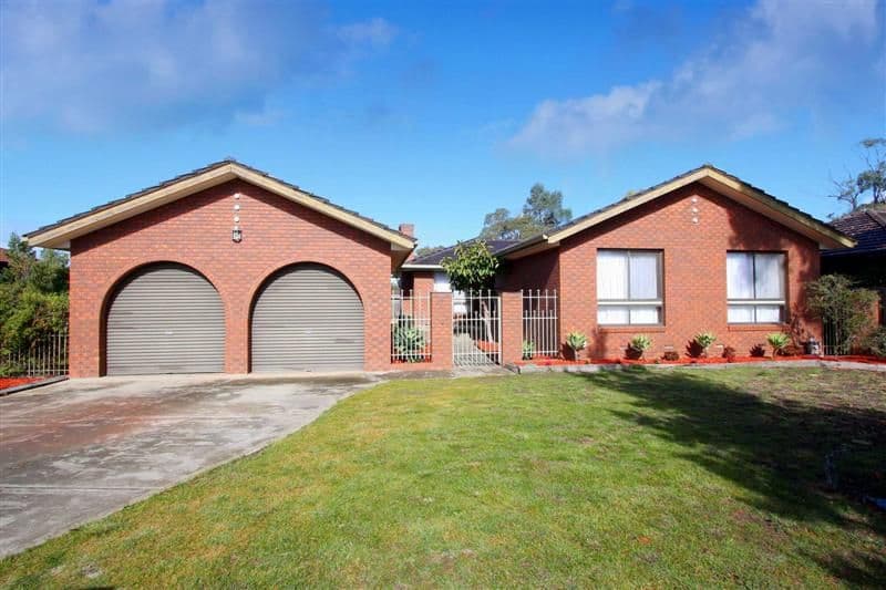 25 Daimler Avenue, KEILOR DOWNS VIC 3038, Keilor Downs - Thumbnail 2