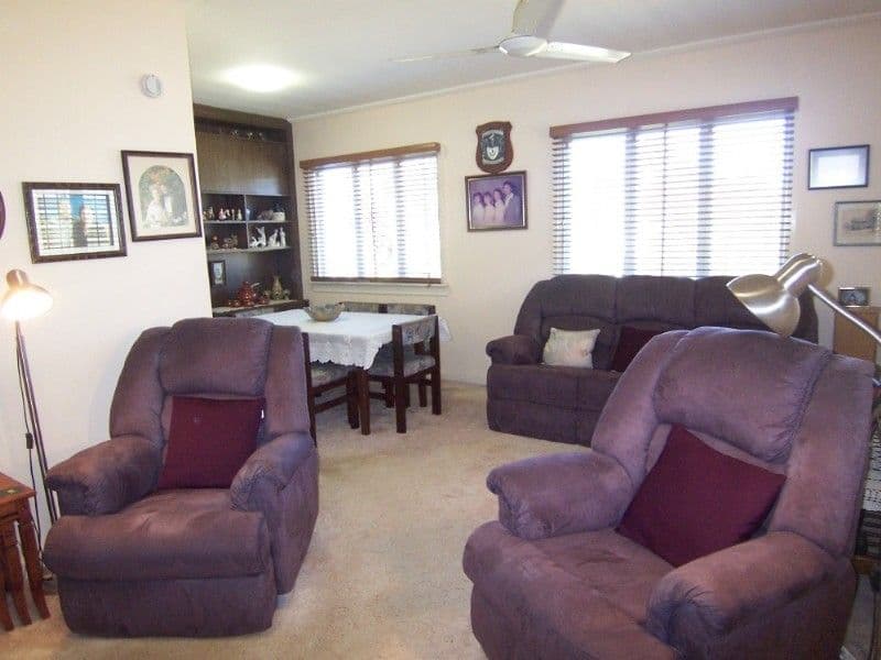 74 Somerfield Street, UPPER MOUNT GRAVATT QLD 4122, Upper Mount Gravatt - Thumbnail 2