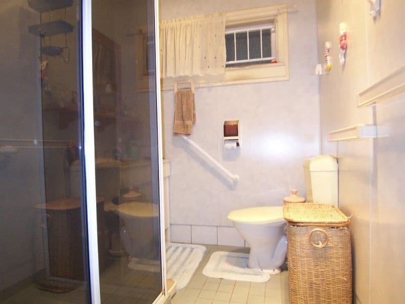74 Somerfield Street, UPPER MOUNT GRAVATT QLD 4122, Upper Mount Gravatt - Thumbnail 5