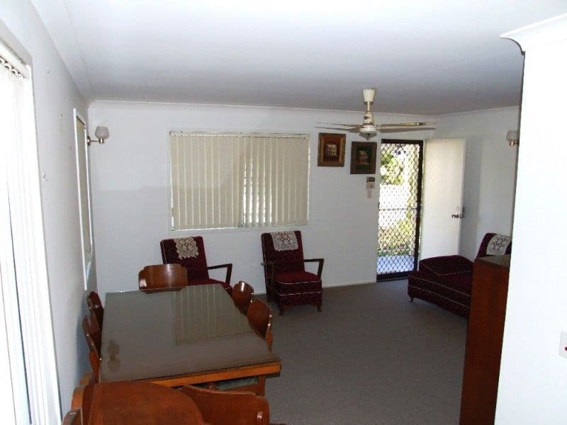 18 Capricorn Crescent, NORMAN GARDENS QLD 4701, Norman Gardens - Thumbnail 5
