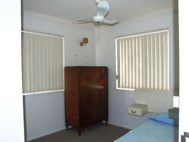 18 Capricorn Crescent, NORMAN GARDENS QLD 4701, Norman Gardens - Thumbnail 6