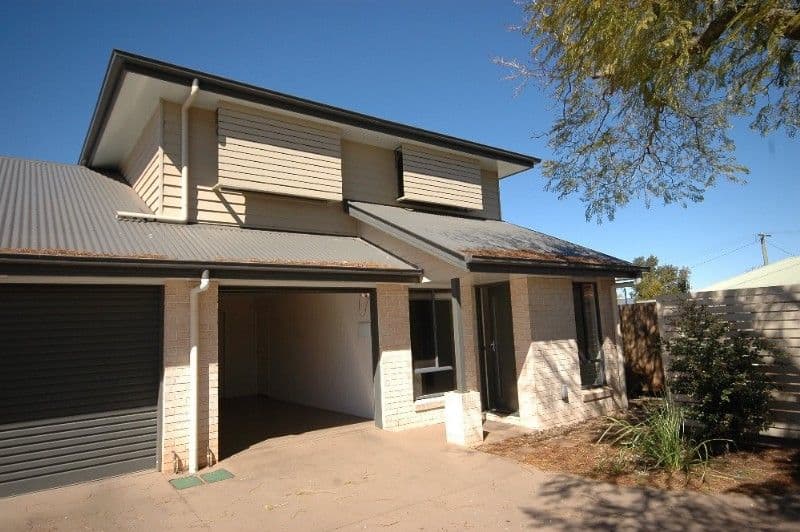 8 Gatfield Street, NEWTOWN QLD 4350, Newtown - Image 1