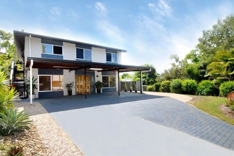 14 Manooka Drive, CANNONVALE QLD 4802, Cannonvale - Thumbnail 3
